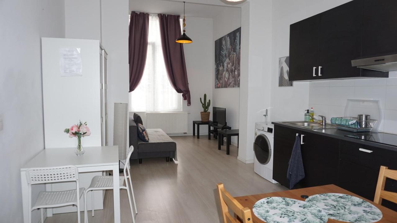 Roosevelt Apartments. Αμβέρσα Εξωτερικό φωτογραφία